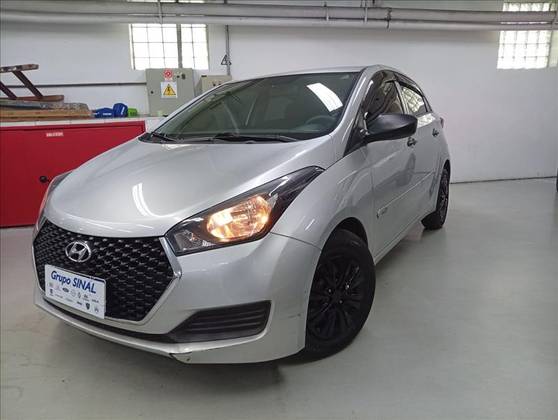 HYUNDAI HB20 1.0 UNIQUE 12V FLEX 4P MANUAL HYUNDAI HB20 1.0 UNIQUE 12V FLEX 4P MANUAL
